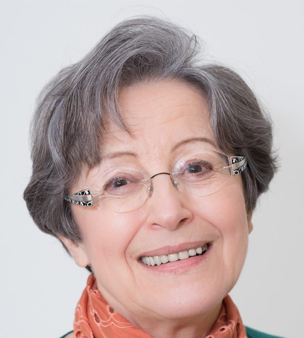 cropped-Julia_Kovacs_HP-1.jpg